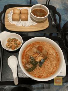 Changi Lounge 喇沙 胡椒蟹饅頭 新加坡機場貴賓室