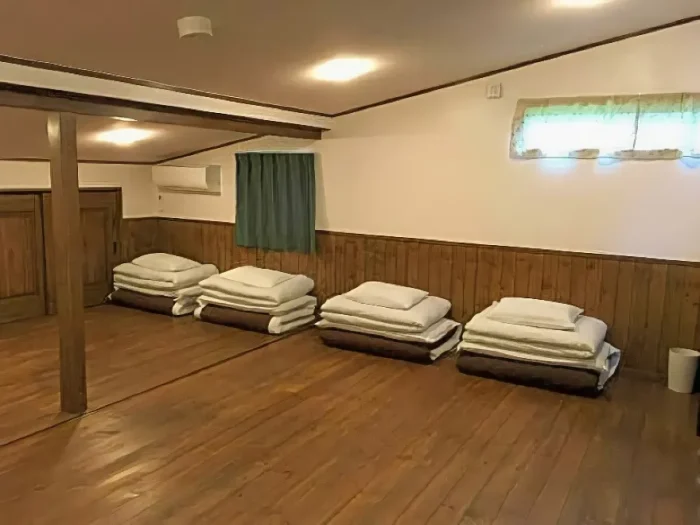 橙色小屋別墅 床鋪